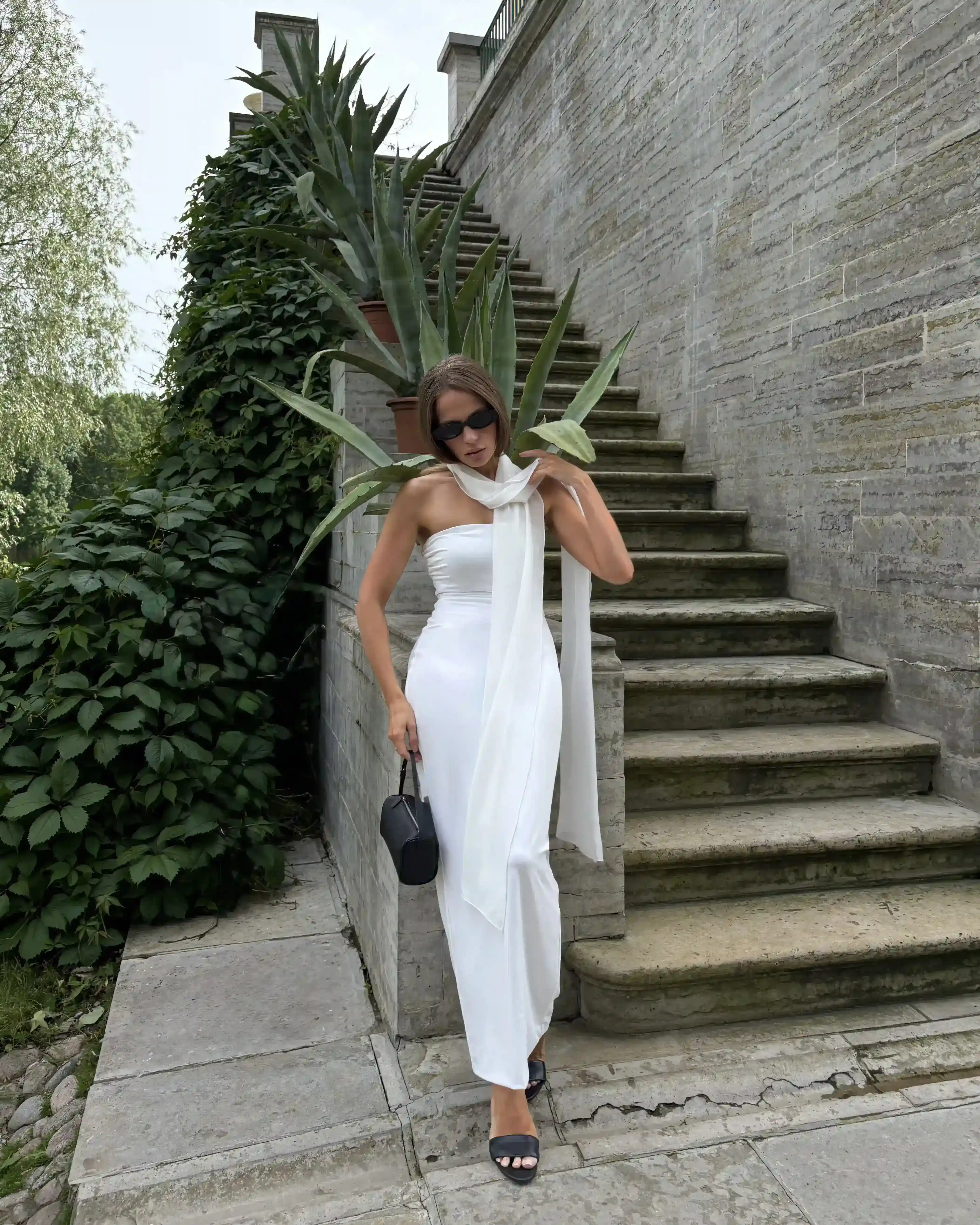 Платье Diamond White